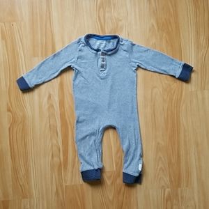 Burt's Bees Organic Outfit